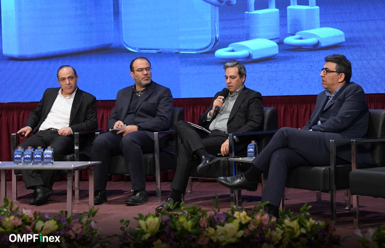 محمدرضا مانی یکتا نشست رویداد رمزآتی